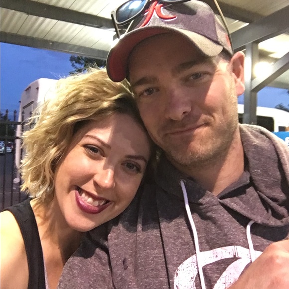 Meet your Posher, Shelly - Picture 3 of 3